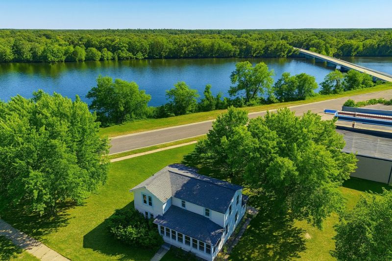 Best Siding Contractors Contractors in Southington, CT