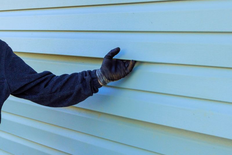 Inspecting Repaired Siding